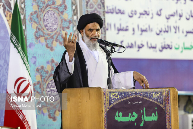 امام جمعه اهواز: نهادینه شدن رفتارهای دینی در خانواده‌ها اهمیت زیادی دارد