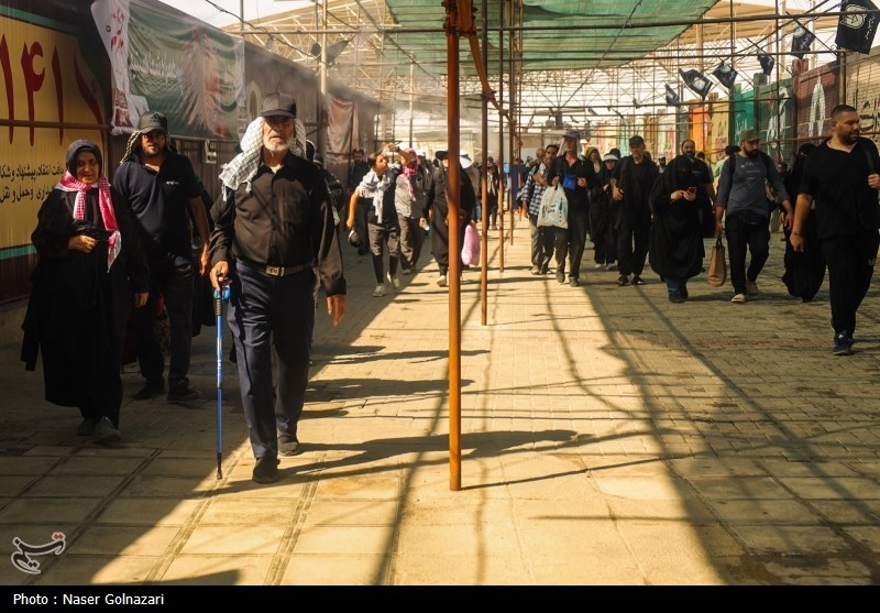 بازگشت ۶۴ درصد زائران اربعین به ایران/ نگران برگشت هستیم