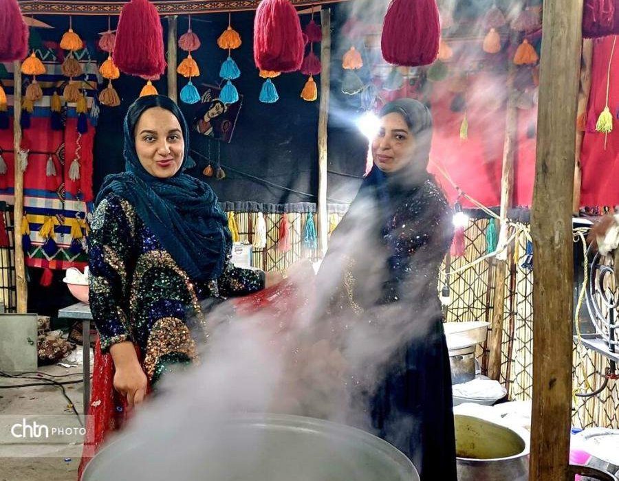 نهمین جشنواره ملی اقوام ایرانی و نمایشگاه سوغات و صنایع دستی در اهواز آغاز به کار کرد