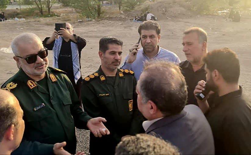 بازدید مسئولان از خدمات‌رسانی به زائران اربعین در حمیدیه