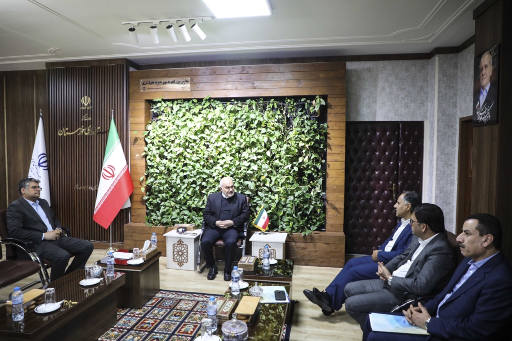 استاندار: سقف تسهیلات بانک تجارت در خوزستان افزایش یافت