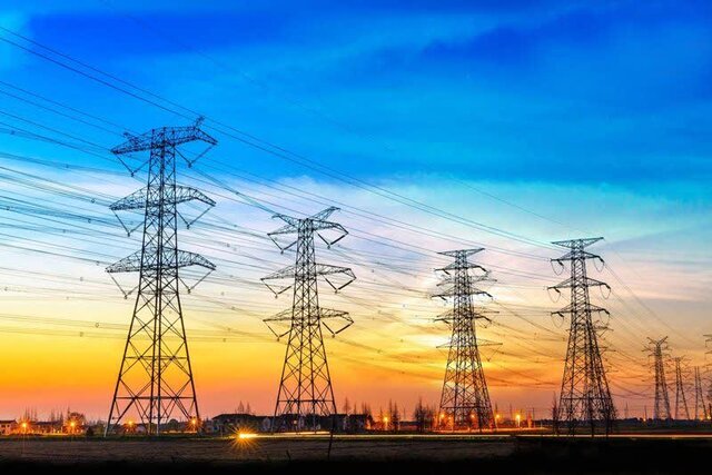 شرکت برق منطقه‌ای خوزستان در گذر موفق از شرایط اوج بار برتر شد