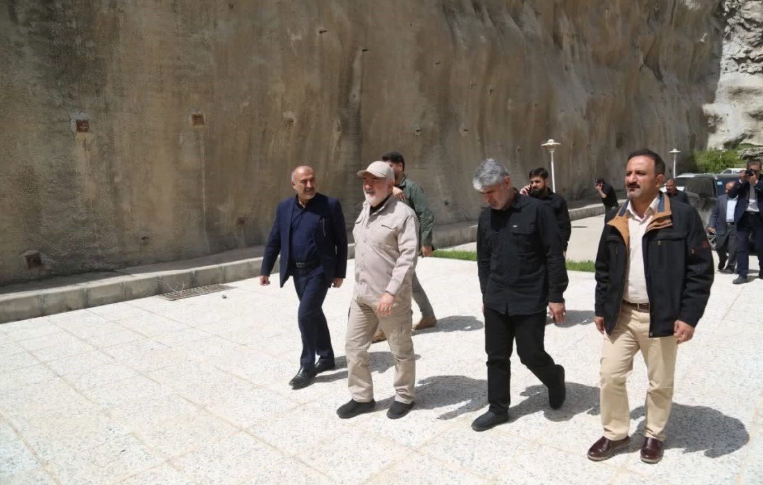بازدید استاندار خوزستان از سد و نیروگاه کارون ۴