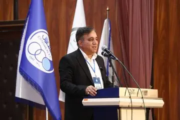 واکنش تاجرنیا به شایعات عدم تیمداری هلدینگ