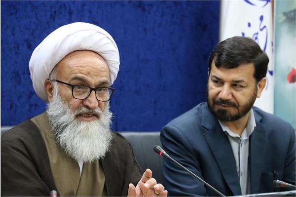 شعراء و هنرمندان عرب خوزستان، پیش‌قراولان شکستن دیوار بی‌اعتمادی بین انقلاب و جهان عرب هستند