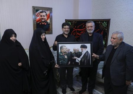 دیدار با خانواده سرلشکر شهید سلیمانی