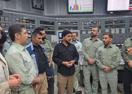 بازدید شبانه نماینده اهواز از نیروگاه رامین و قدردانی از کارکنان پرتلاش در تعطیلات و شرایط جنگی
