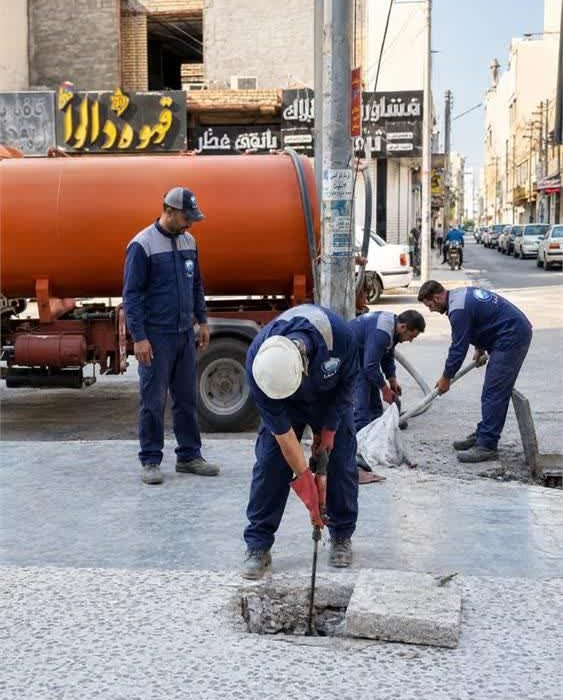 گام پیشگیرانه آبفا آبادان برای کاهش پسزدگی و آبگرفتگی در فصل بارندگی