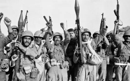سینمای دفاع مقدس باید بازنمایی انسانیت در شرایط سخت باشد